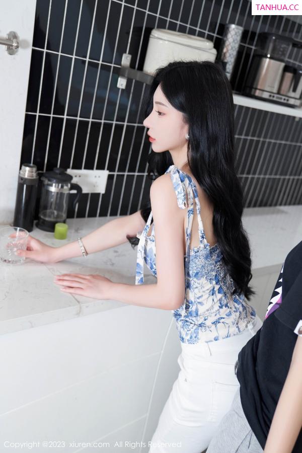 周于希dummy  [XiuRen]高清写真图 2023.08.11 No.7225 周于希Sally 厦门旅拍第26张图片